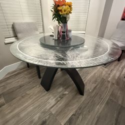 Elegant Glass Dining Table (Table Only)/ Mesa Redonda 