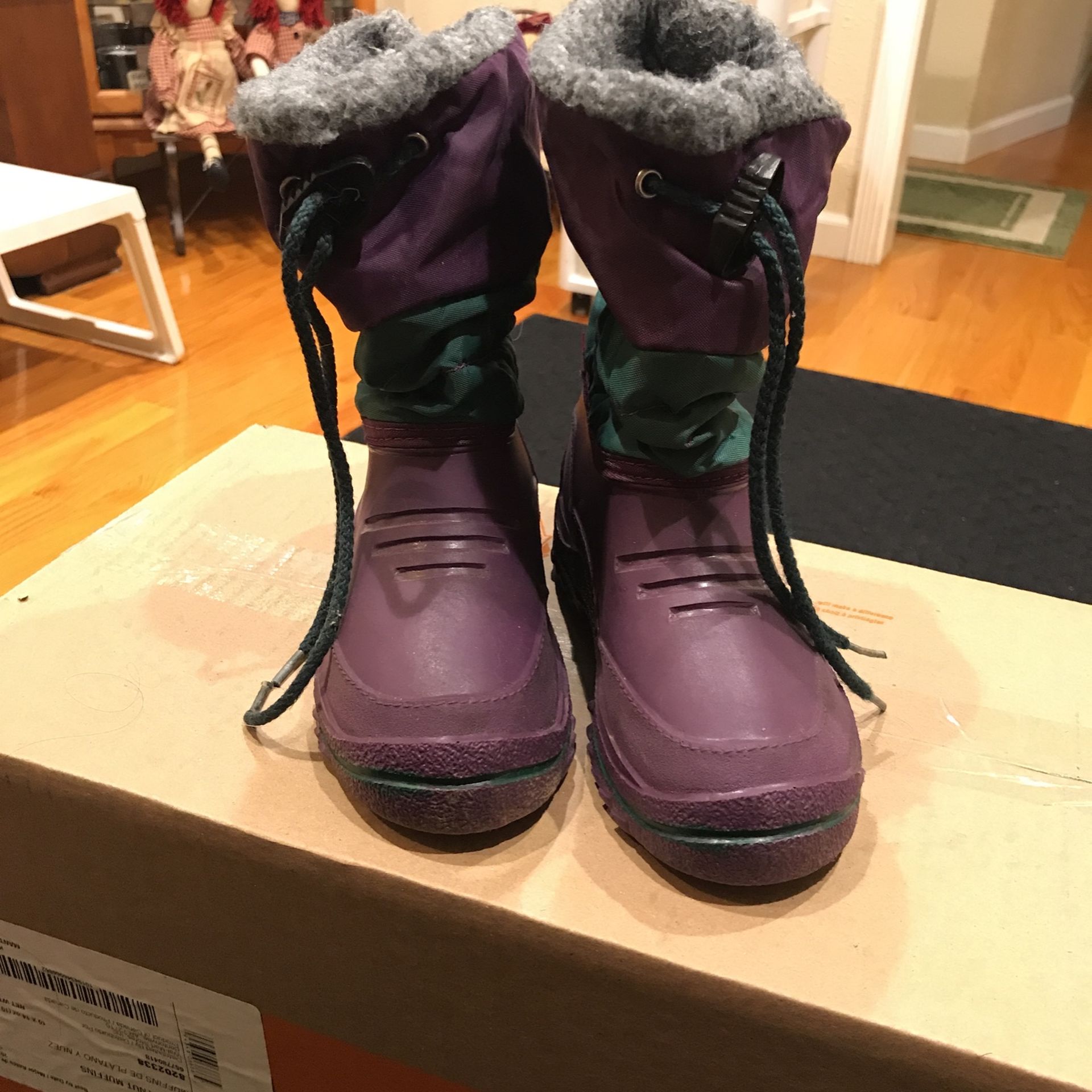 Snow Boots/ Rain Boots