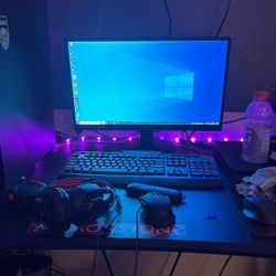 Gaming PC Whole Set Up