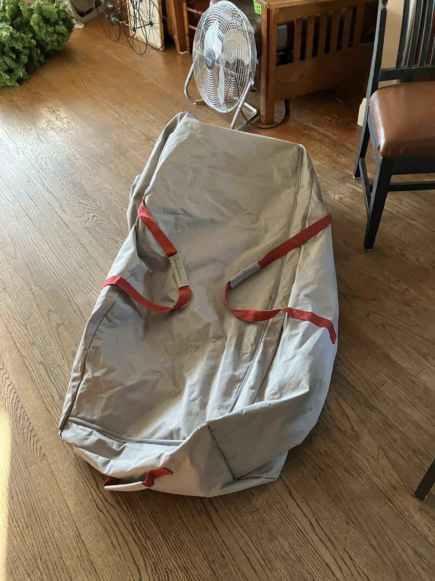 Christmas Tree Bag Wheels On The Bottom