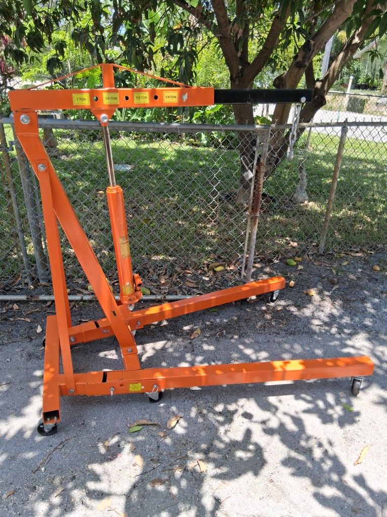Central Hydraulics 1 Ton Engine Hoist "Item Is Available"