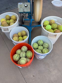 Jugs Softball Pitching Machine and Balls