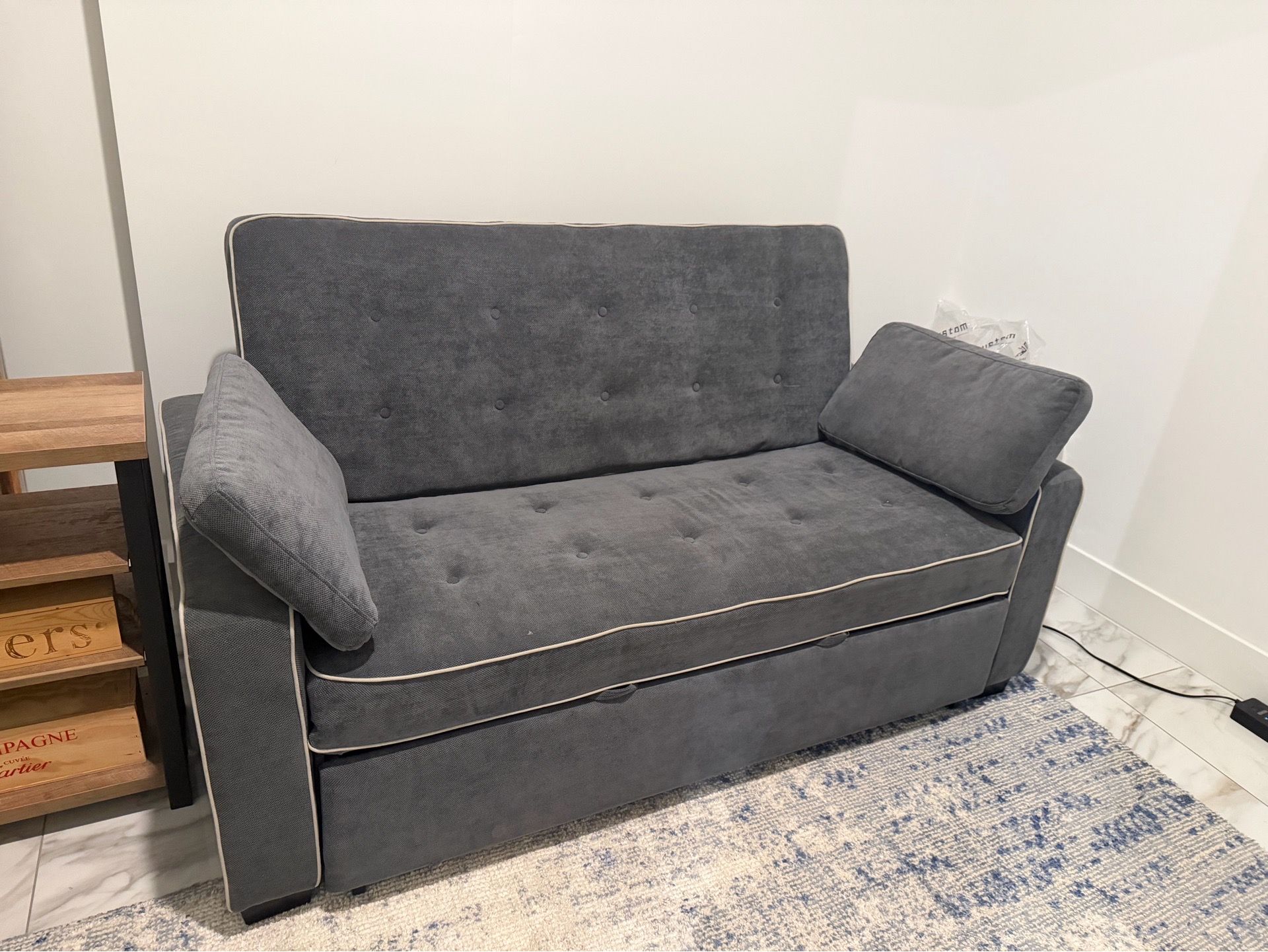 Serta Monroe 72.6’’ - Queen Sofa Sleeper