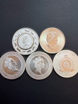 X5.5 ounces of .999 fine silver coins