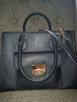 Black Michael kors Bag