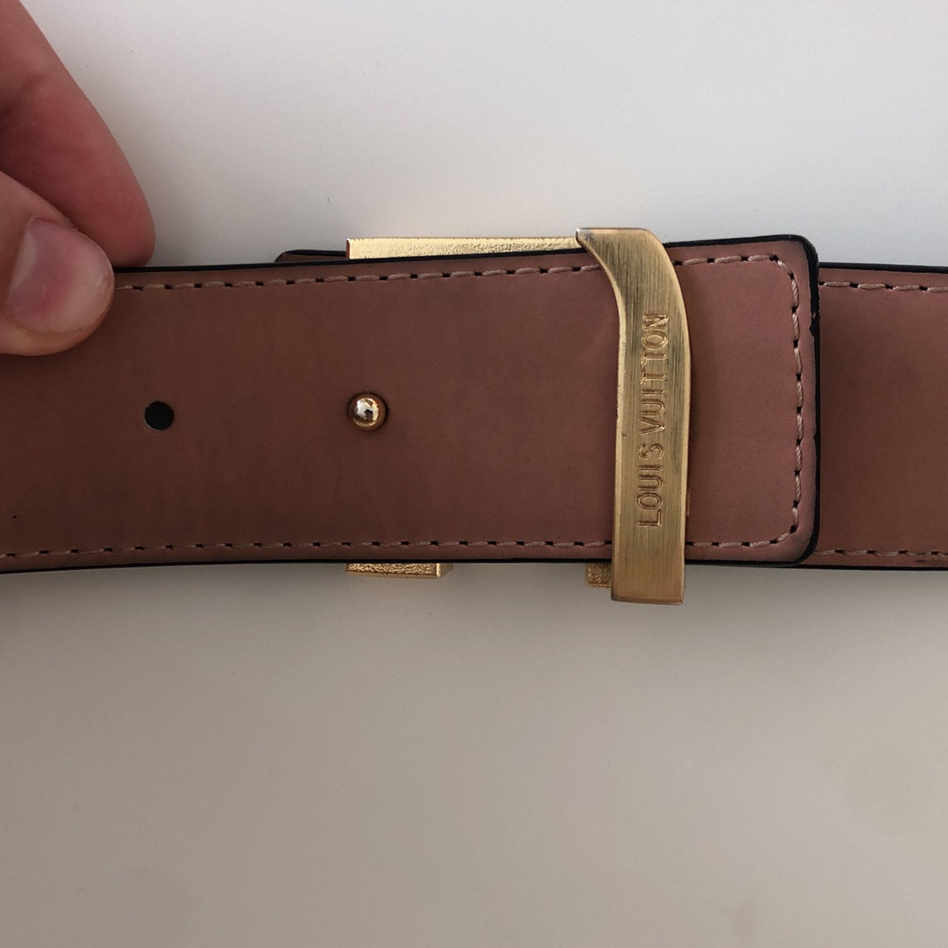 LV Mens Signature Louis Vuitton Paris Monogram Belt Brown and Gold Size 110  - fits 28-32 waist for Sale in Bothell, WA - OfferUp