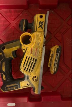 Dewalt planner and battery XR