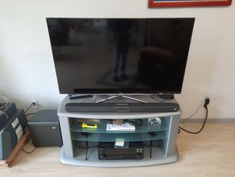 TV Sound bar and Reciever