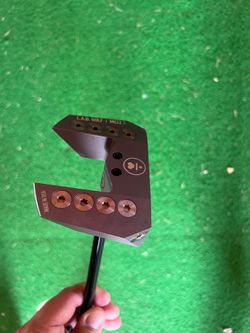 LAB Mezz Putter
