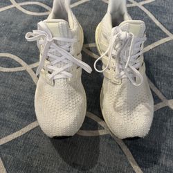 Men’s Adidas Ultra Boost size 8.5