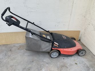 Electric Lawnmower Black & Decker