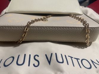 Louis Vuitton tote bag and matching wallet in Chaînes …