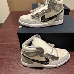 Air Jordan 1 Dior Retro / Dunk High- Size 10 -11 -11.5 & 12.5