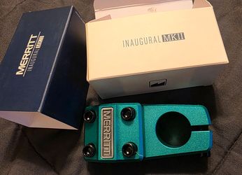 Brand New Merritt Inaugural MKII Top Load BMX Stem.
50mm reach. 6mm rise.