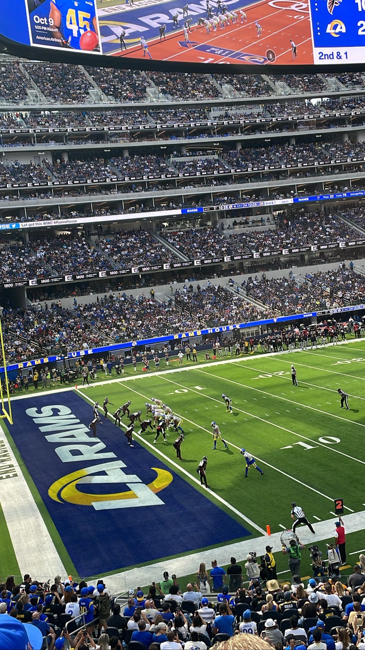 LA RAMS vs NO SAINTS - Club Access VIP