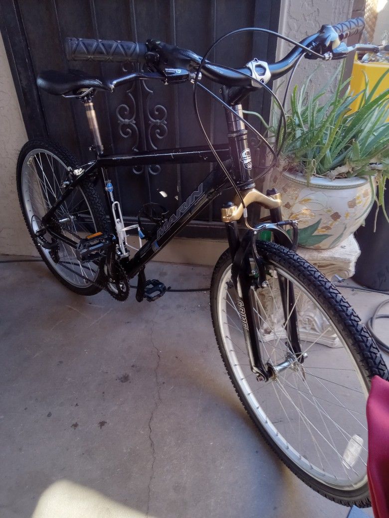 Bike MARIN TIRES SIZE 26 FRAME SIZE MEDIUM