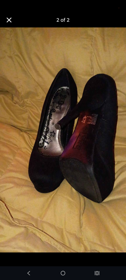 Brash Brand Suede Black Pumps