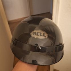 Bell Large Motorcycle Helmet  🪖 