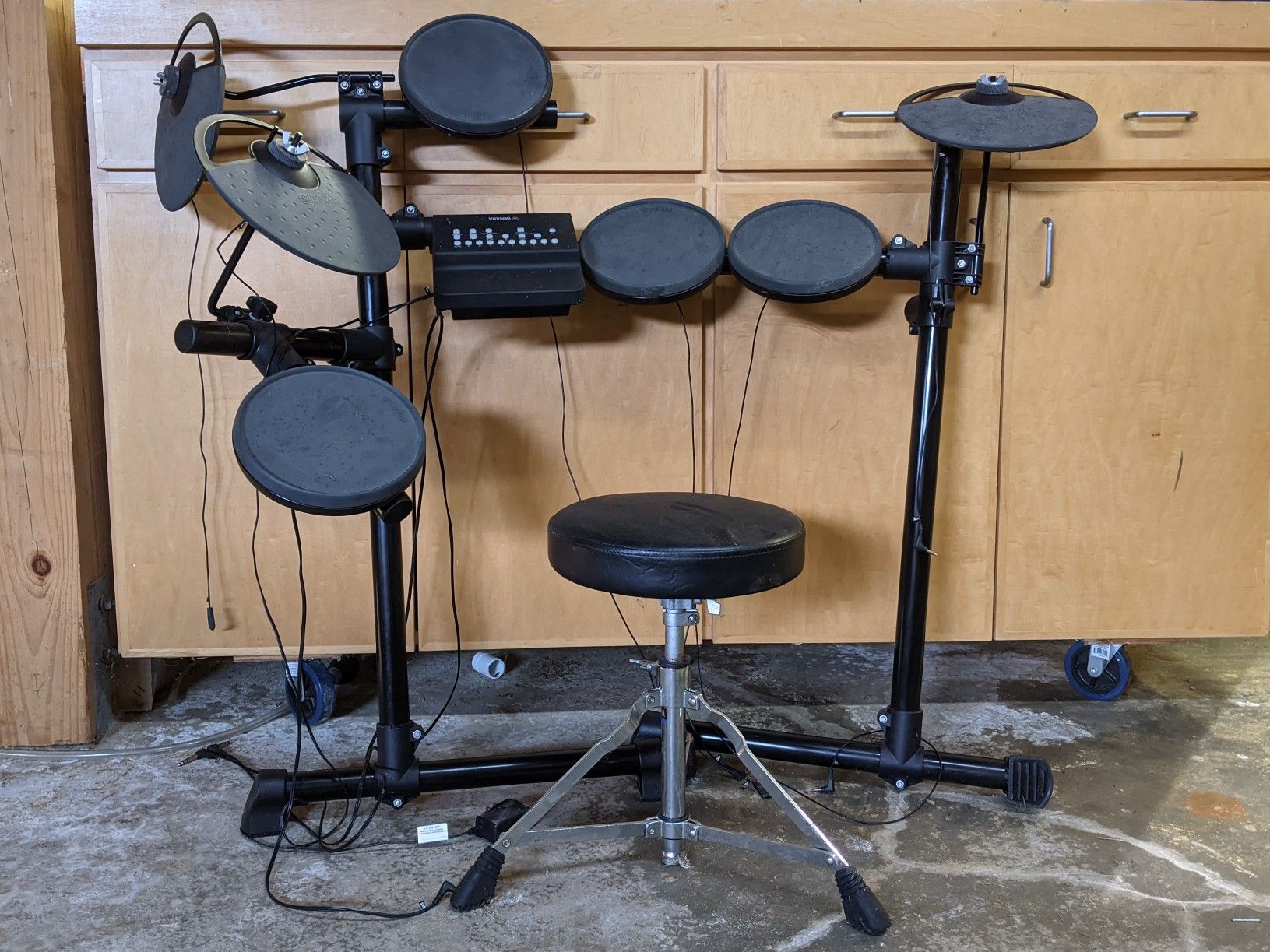 Yamaha DTX400K Electronic Drum Kit Electric Drum Set for Sale in