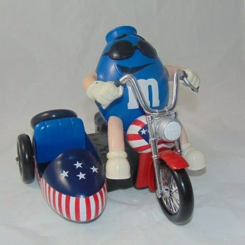 m&ms Red,white and Blue MOTORCYCLE Candy Dispenser/New