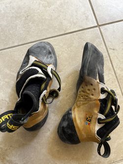 la sportiva Climbing Shoes - size 35
