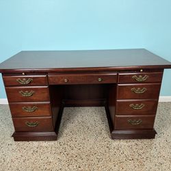 Executive Desk-BEAUTIFUL!! Delivery Available For A Fee