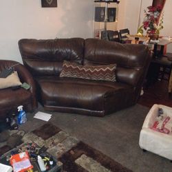 2 Loveseats Leather Chocolate Brown