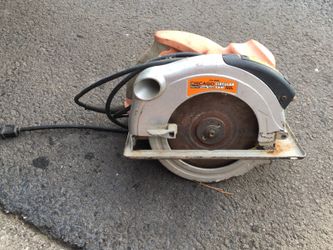 CHICAGO ELECTRIC CIRCULAR SAW