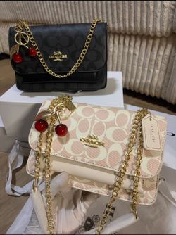 Coach purse 👜