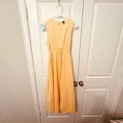 Women dress