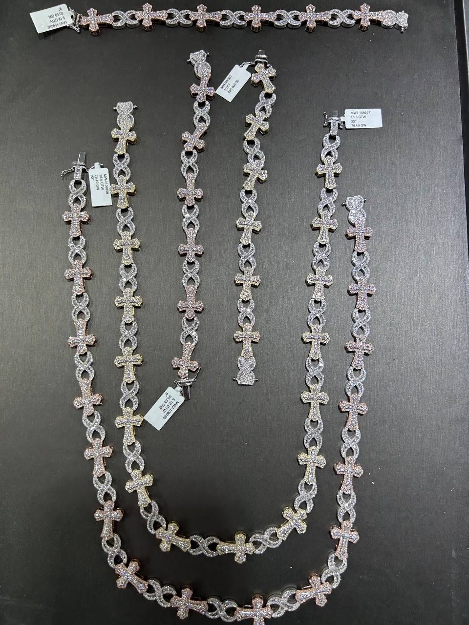 TWO TONE ROSE AND WHITE YELLOW GOLD AND WHITE 10K