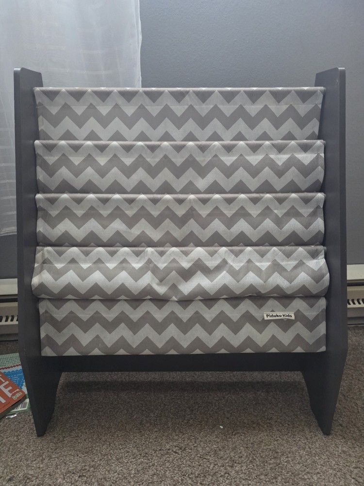 NOT FREE!!! Pidoko Kids Wooden Sling Bookshelf + 30+ Children’s Books