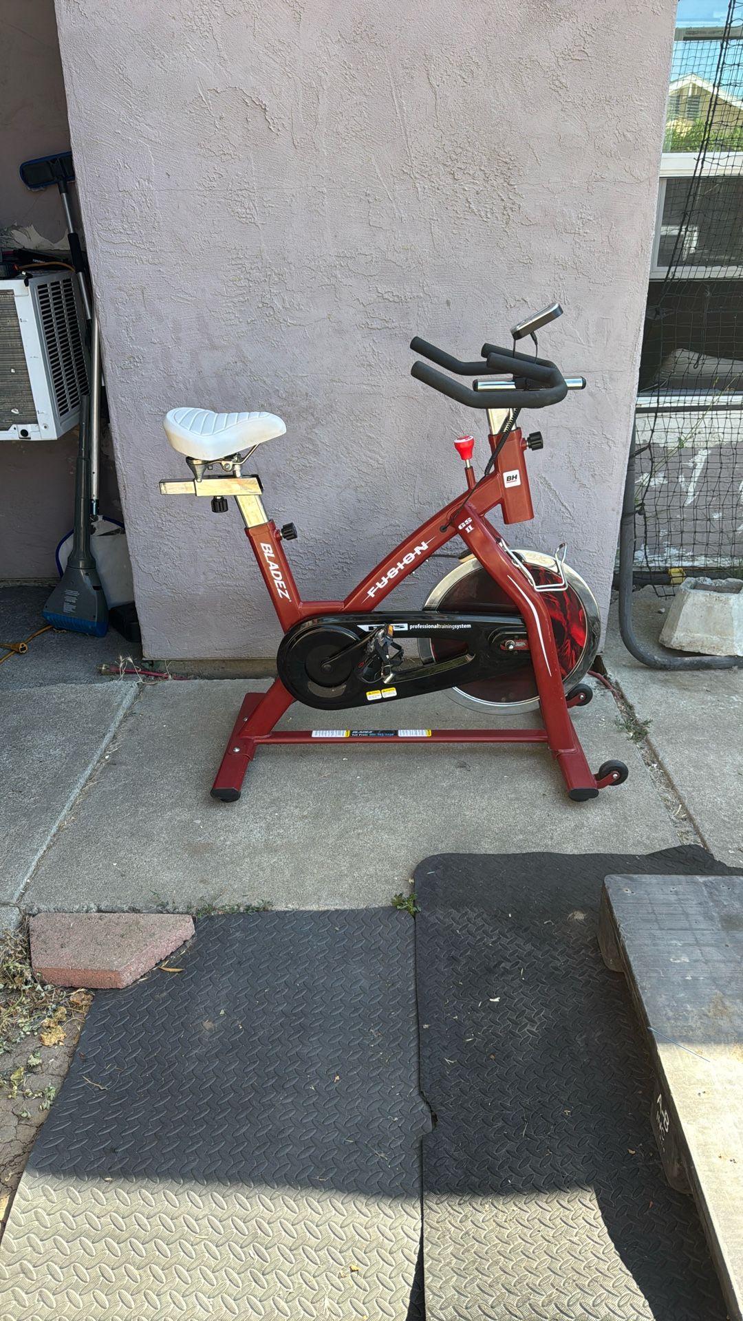 BLADEZ FUSION GSII, Professional Training System