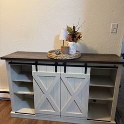 Media Table / Shelf / TV Stand