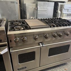 Used 48” Gas Viking Stove/Range with griddle