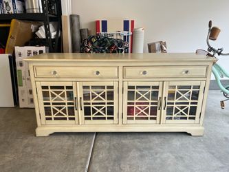 TV stand
