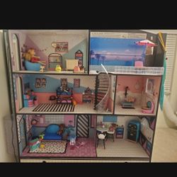 lol doll house