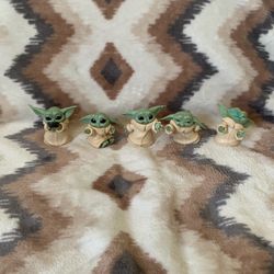  (Lot of 5) Hasbro Star Wars Baby Yoda Figures Mandalorian Bounty Collection