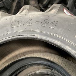 12.6-24 8PR BKT TRACTOR TIRE
