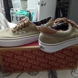 Vans 