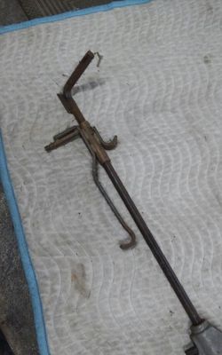 Body shop pogo stick tool