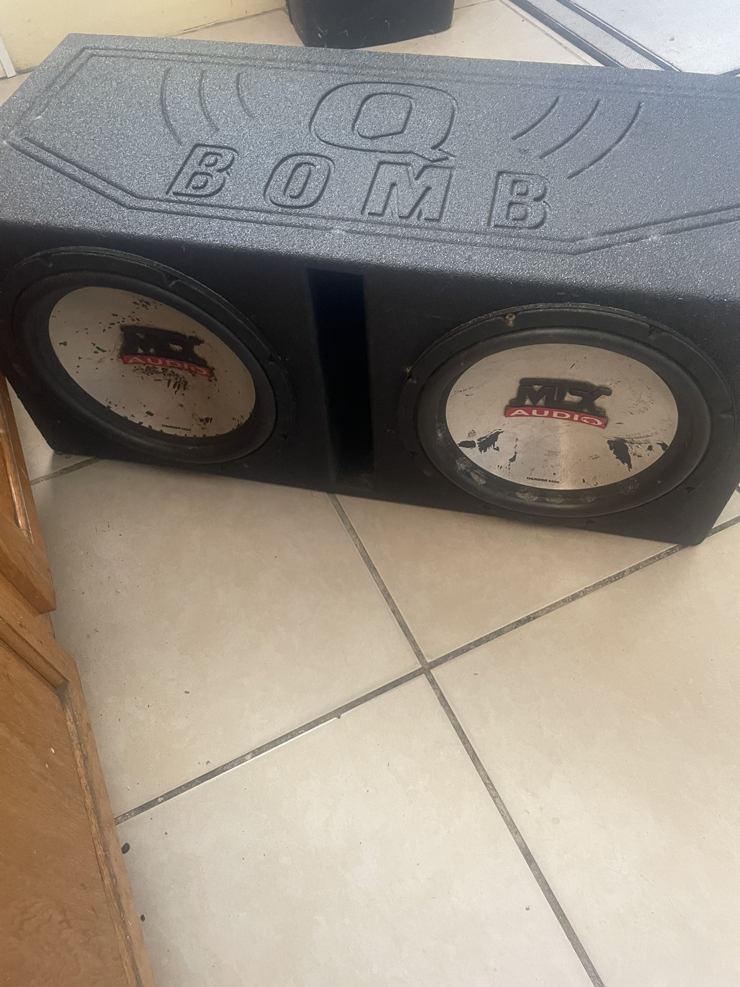 Speakers MTX Box Bomb
