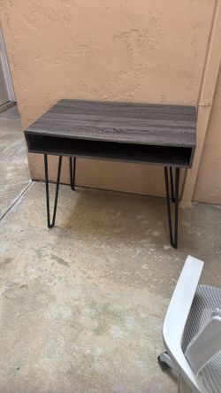 Small Stylish Desk