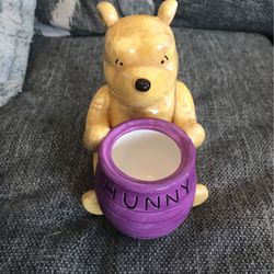 Winnie The Pooh Figurine Hunny Pot 6 Inch Hand Painted Disney
