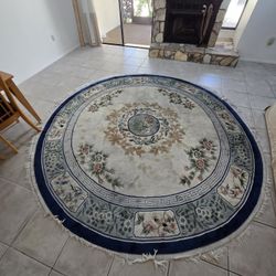 Area Rug 11 FT Round 