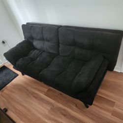 Black Futon