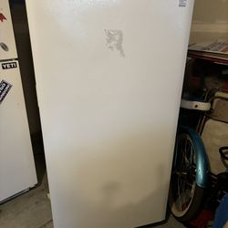 Kenmore 13c.f. Freezer