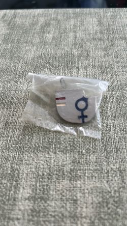 Rare Factory-Sealed Vintage 1975 United Nations International Women's Year Lapel Pin