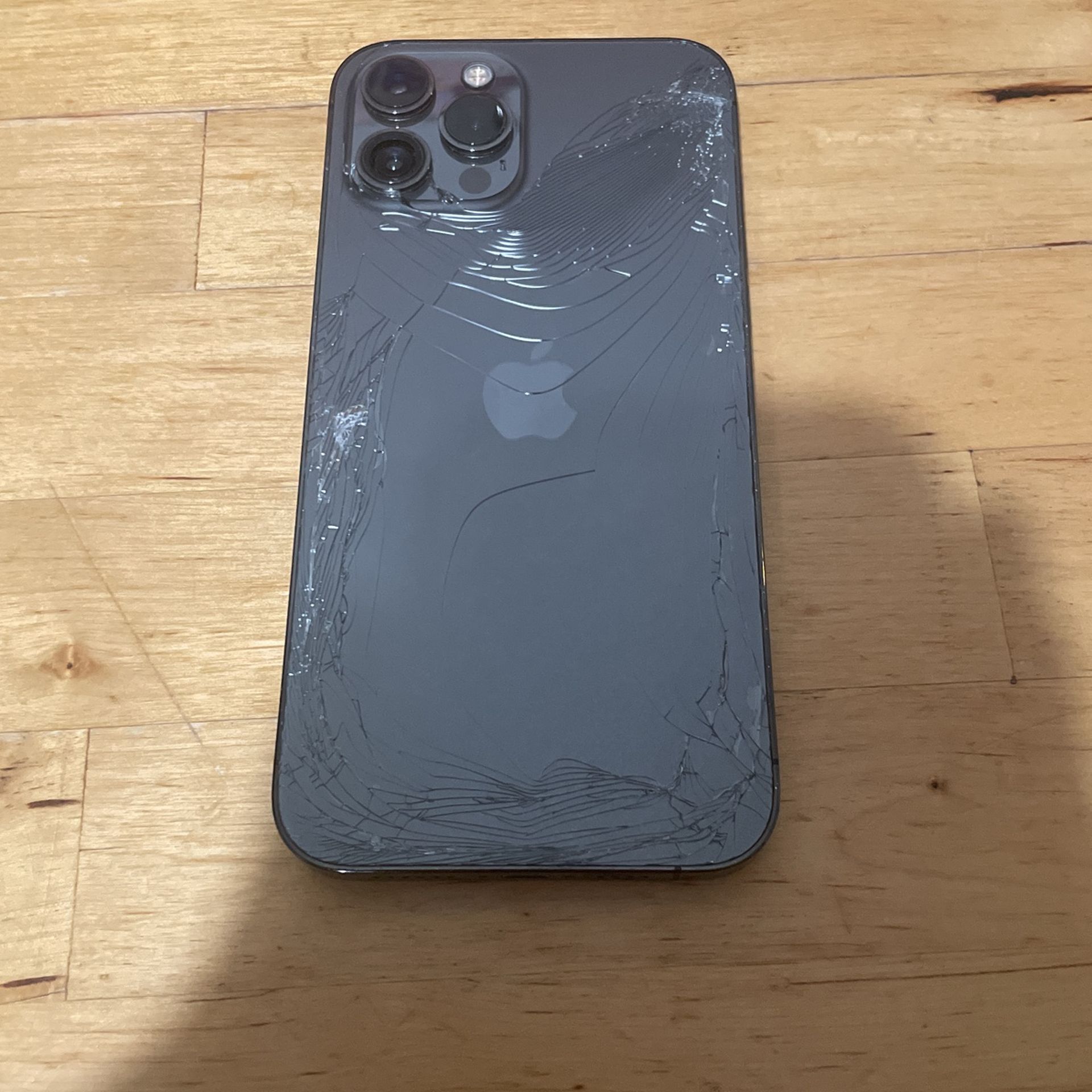 iPhone 12 Pro Max (locked Sim)