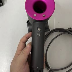Dyson Supersonic Pink Hairdryer 5 attachments